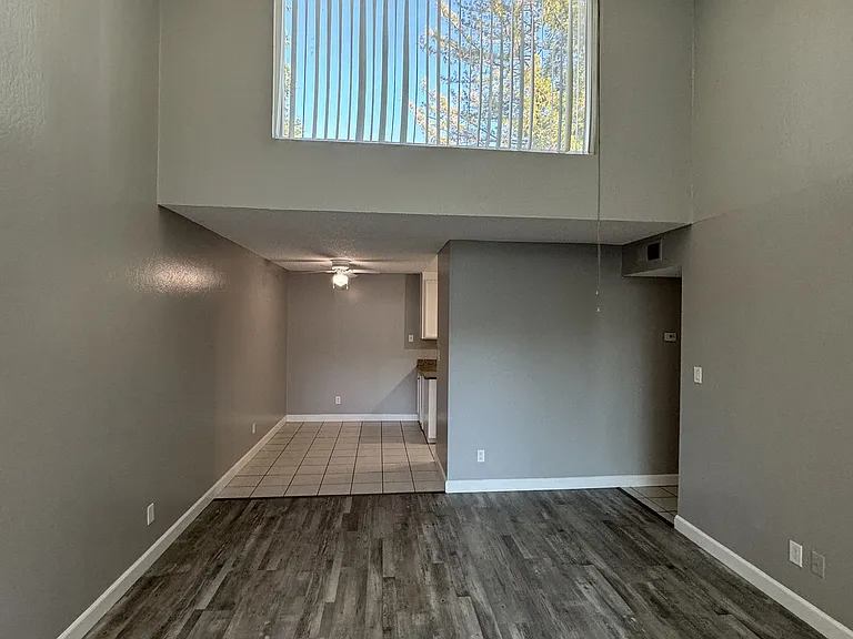 Riverfront Apartments — Photo 10