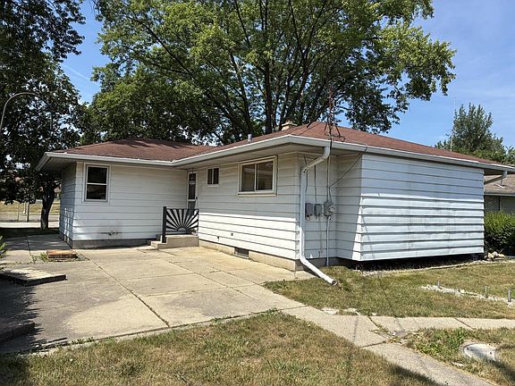 2nd image of 6500 N 60th STREET