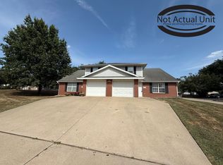 1330 N Frideriki Dr, Columbia, MO 65202