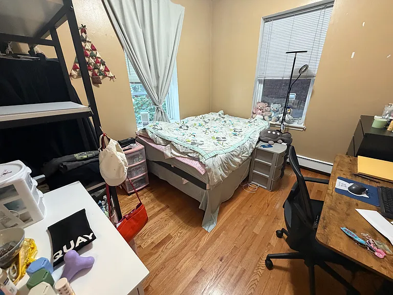 9 Shepherd Ave #2A — Photo 34