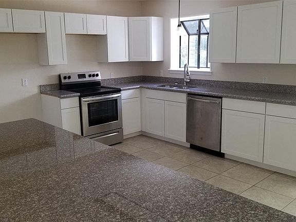 2nd image of 5679 Gainswood Ct