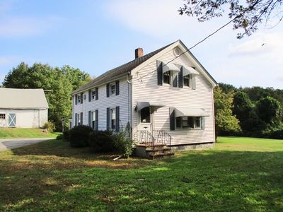 75 Yellow Hill Rd, Fall River, MA, 02720