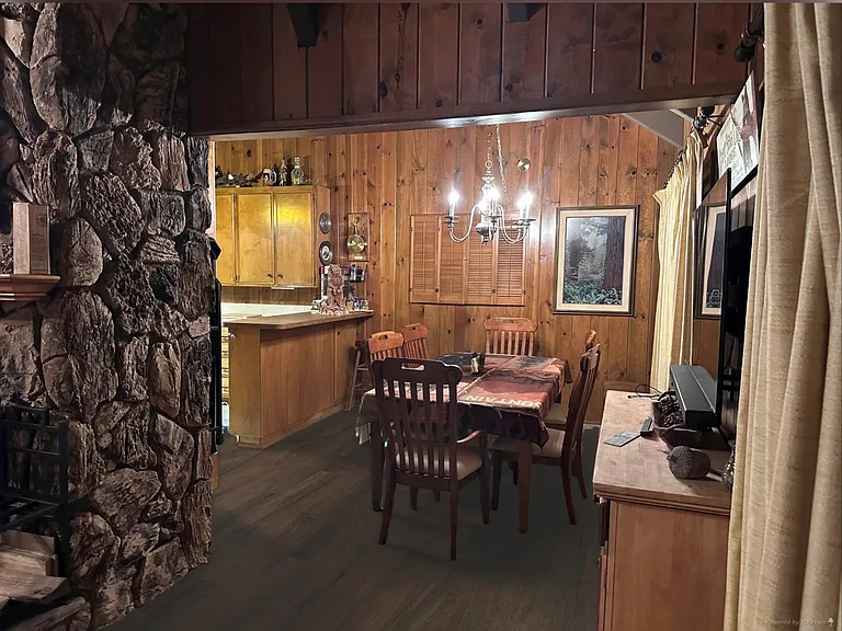 Dining/Kitchen view