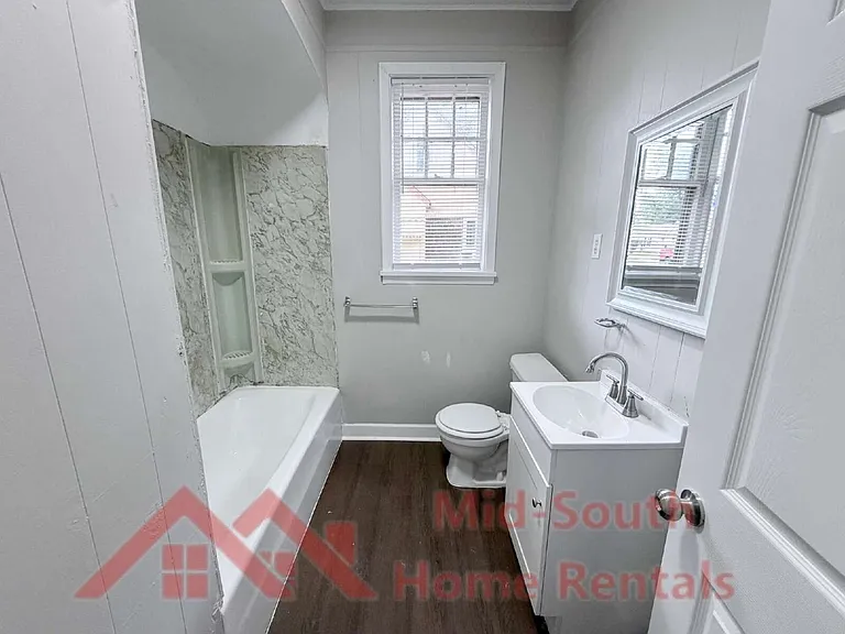 3078 Chisca Ave — Photo 16