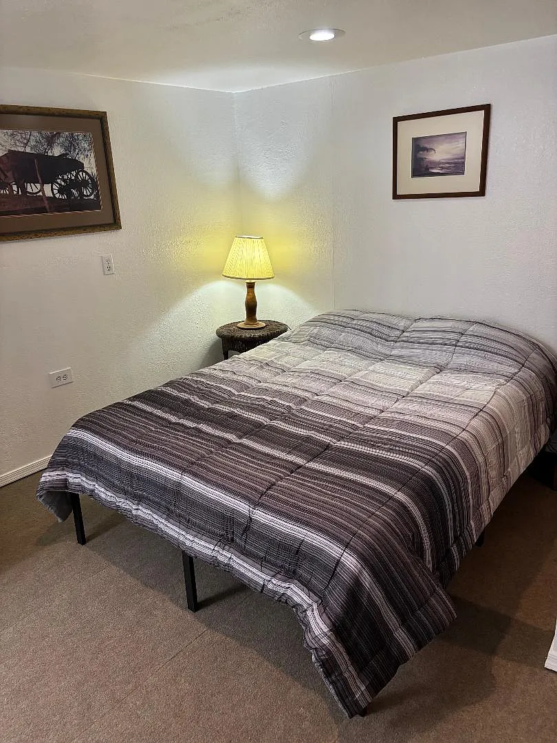 Studio, 440 sqft, $1,400 — Photo 4