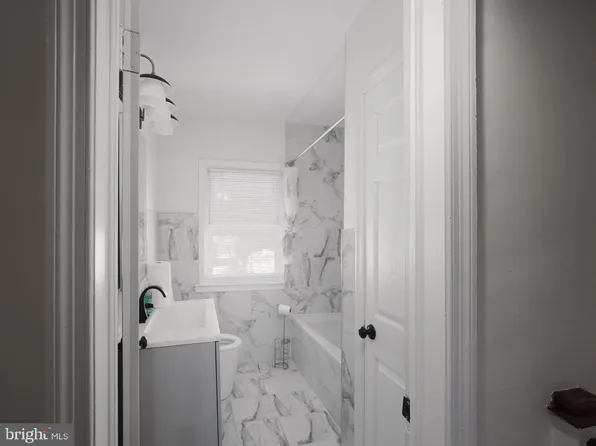 345 Martingale Ave, Baltimore, MD 21229