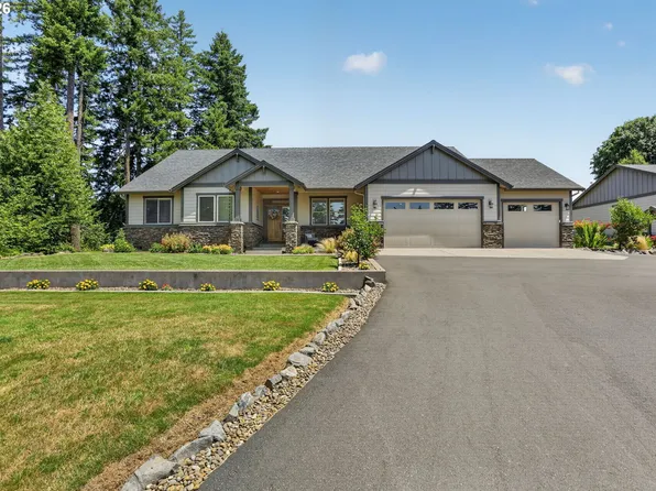 29746 SE Sunview Ln, Estacada, OR 97023