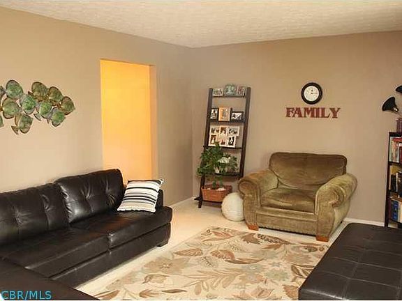 2nd image of 2282 Hartsdale Dr