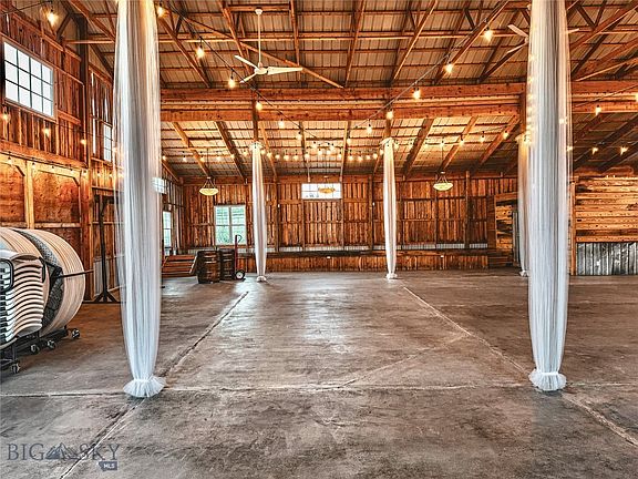 5th image of 161 Price Rd