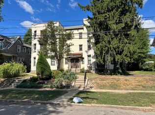 216 S Carol Blvd, Upper Darby, PA 19082