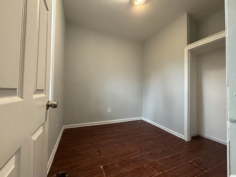 107 Grant Ave #1 — Photo 5