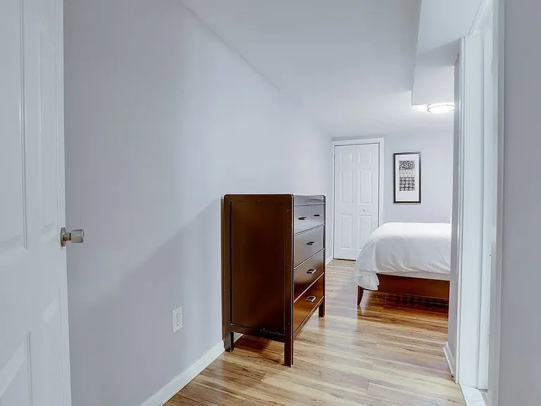 113 C St SE #1 — Photo 21