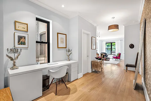 Rented by Sotheby's International Realty | media 2