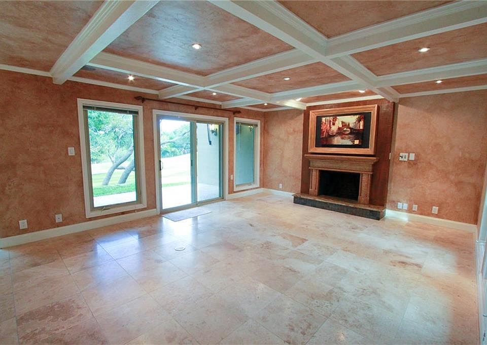 1st image of 220 Lido St