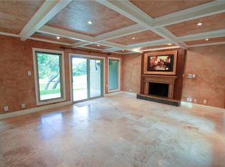 220 Lido St, Lakeway, TX 78734