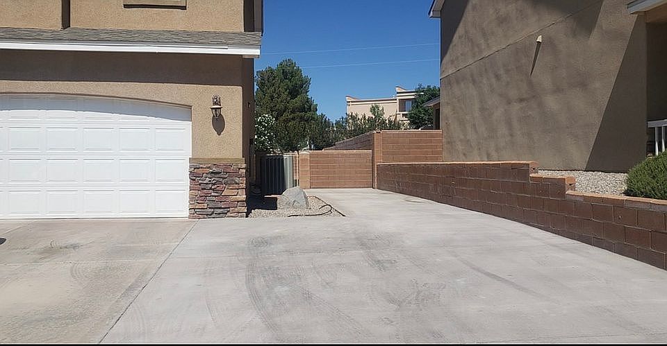 Extended Driveway (1)