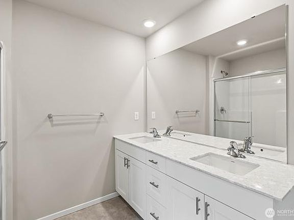 2nd image of 2276 Boxcar St NE