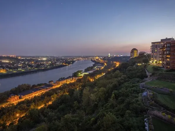 1617 E McMillan St, Cincinnati, OH 45206