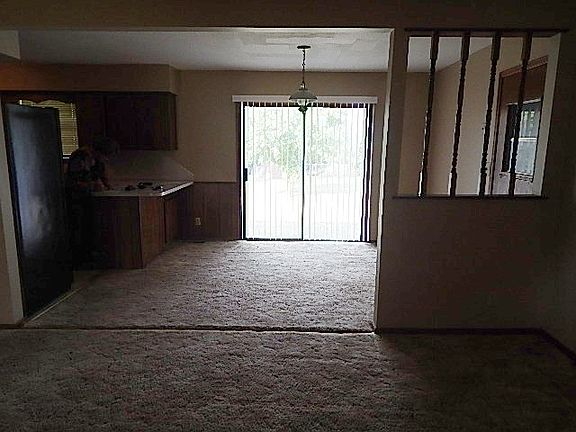 5th image of 3415 Meadowlark Ln