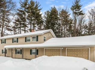 15 Maidstone Dr, Merrimack, NH 03054