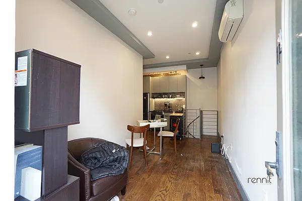 Rented by Rennit Inc. | media 15