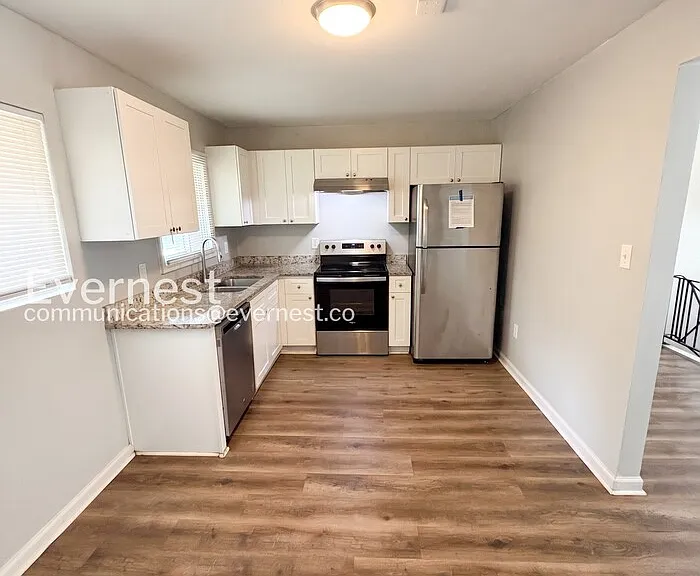 221 Whipporwill Way — Photo 3
