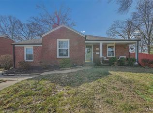 516 Kirkshire Dr, Saint Louis, MO