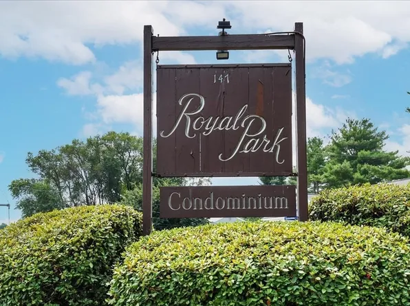 147 Sylvan St APT 10A, Danvers, MA 01923