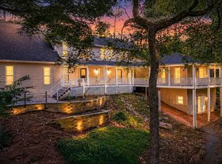 2290 Old Orchard Dr, Marietta, GA 30068