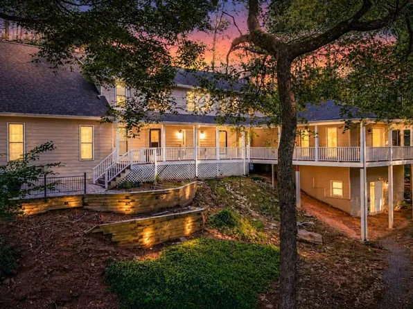 2290 Old Orchard Dr, Marietta, GA 30068