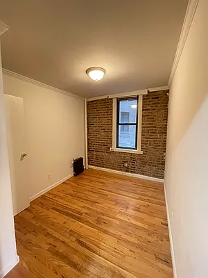 Rented by Best Apartments North Inc | media 22
