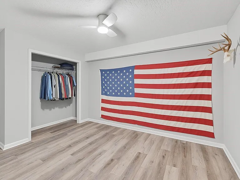 446 Fantasy Ln — Photo 22
