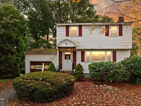 7 Debra Ln, Framingham, MA 01701