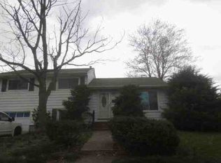 220 E Linden Ave, Dumont, NJ 07628