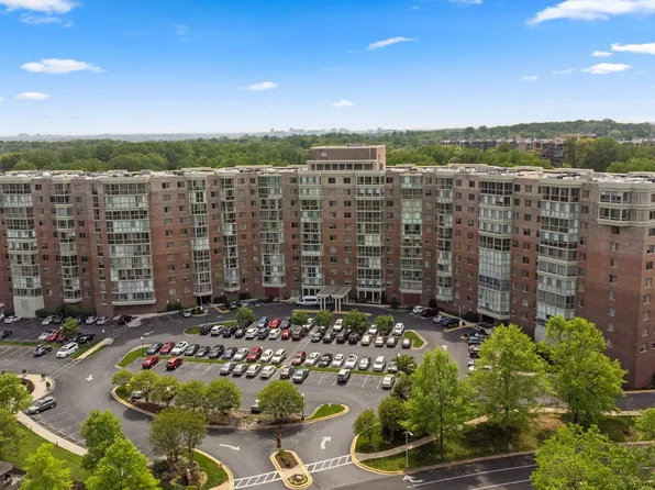 3100 N Leisure World Blvd APT 514, Silver Spring, MD 20906