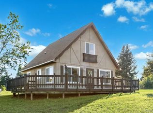 9720 E Kellyville Rd, Atlanta, MI 49709