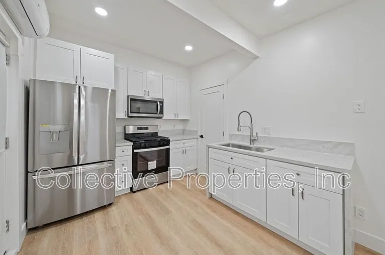 6842 Estrella Ave — Photo 4