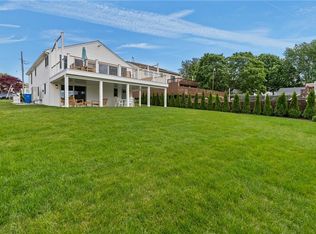 76 Warren Ave, Middletown, RI 02842