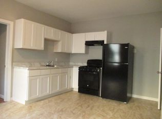312 Garden St, Mount Holly, NJ 08060