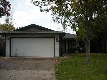1st image of 470 Grand Ave