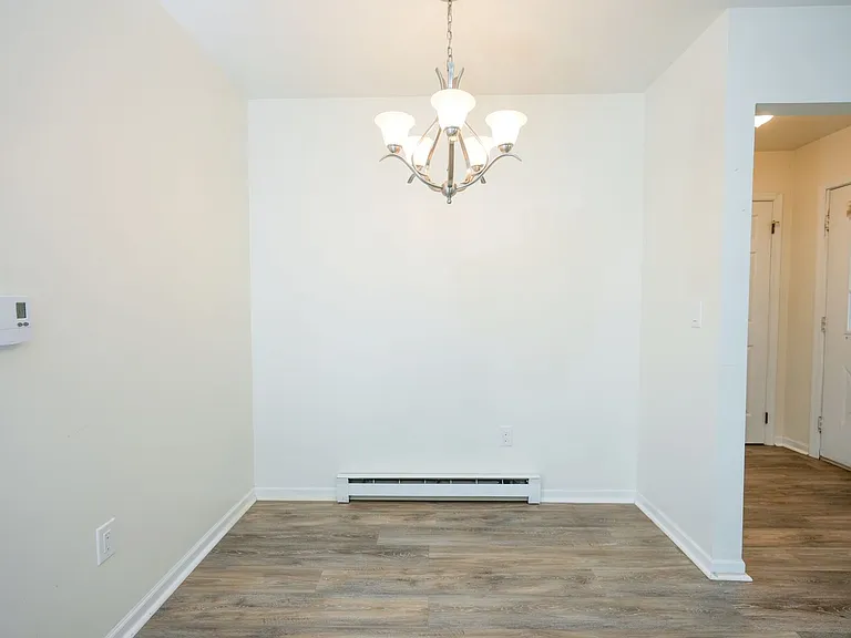 1308 S Mount Joy St — Photo 6