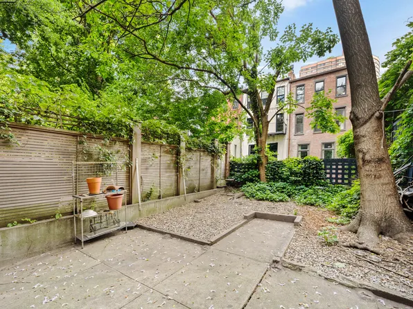 179 East 94th Street image 7 of 17