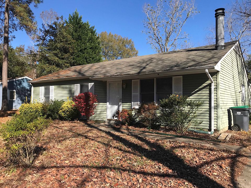 1st image of 104 Haradd Ln