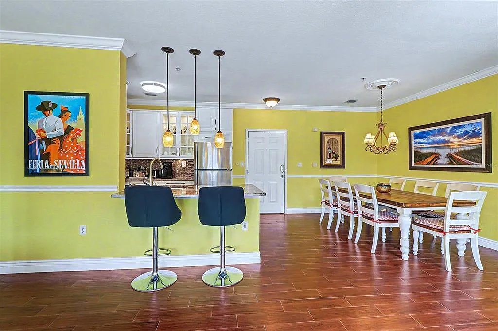 2 bed, 2.0 bath, 1198 sqft, $2,750 — Photo 4