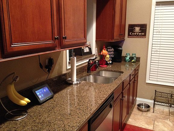 5th image of 10 Peachstone Ln