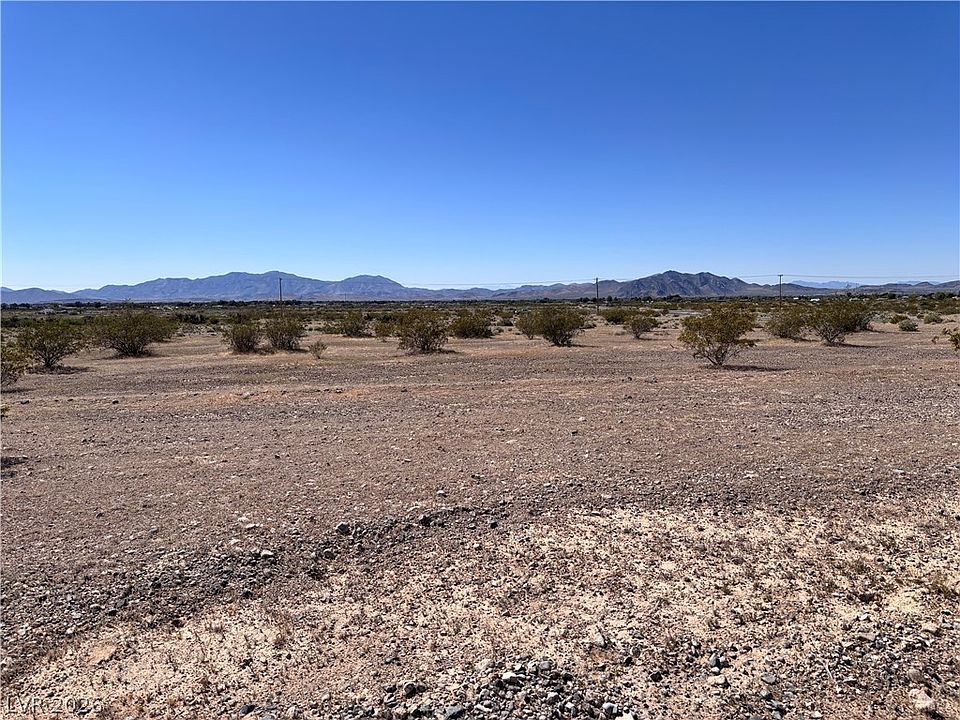 1st image of 970 N Inca Ln