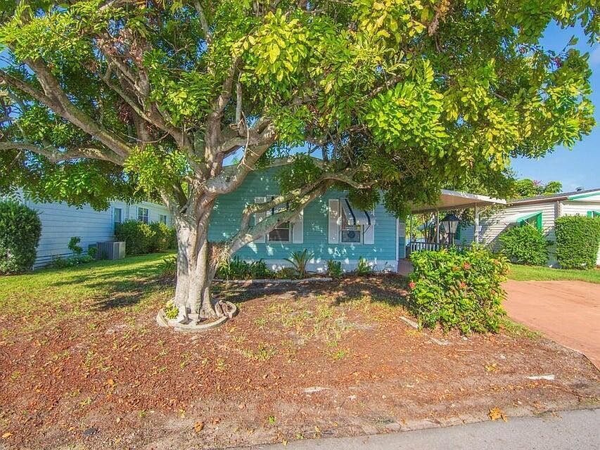 1st image of 6910 SE Morningside Drive