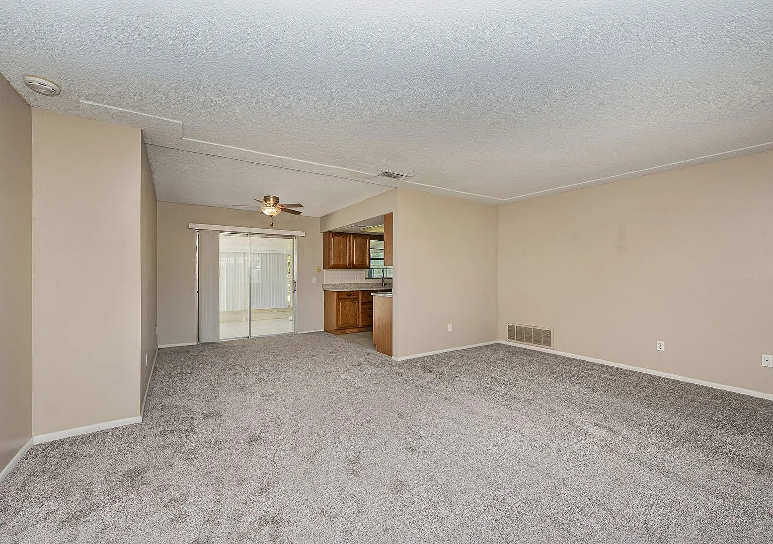 Great Family Home — Photo 4