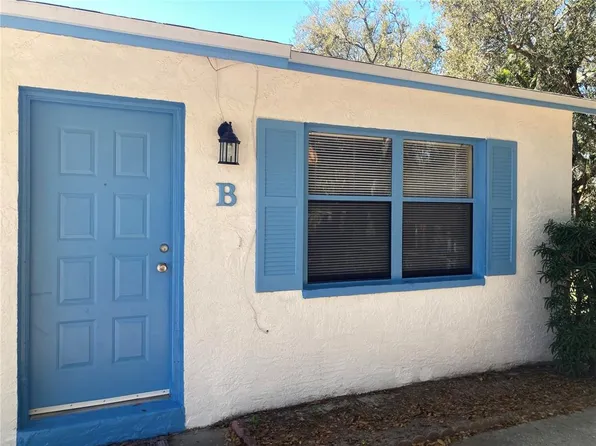 3588 Meriden Ave APT B, Oldsmar, FL 34677