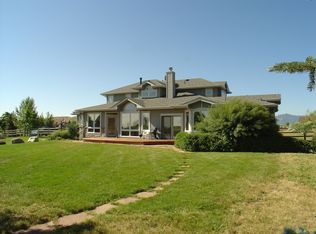5333 Highlands Dr, Longmont, CO 80503